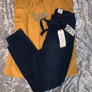 High Waisted Zipper & Tie Closure Skinny Jeans